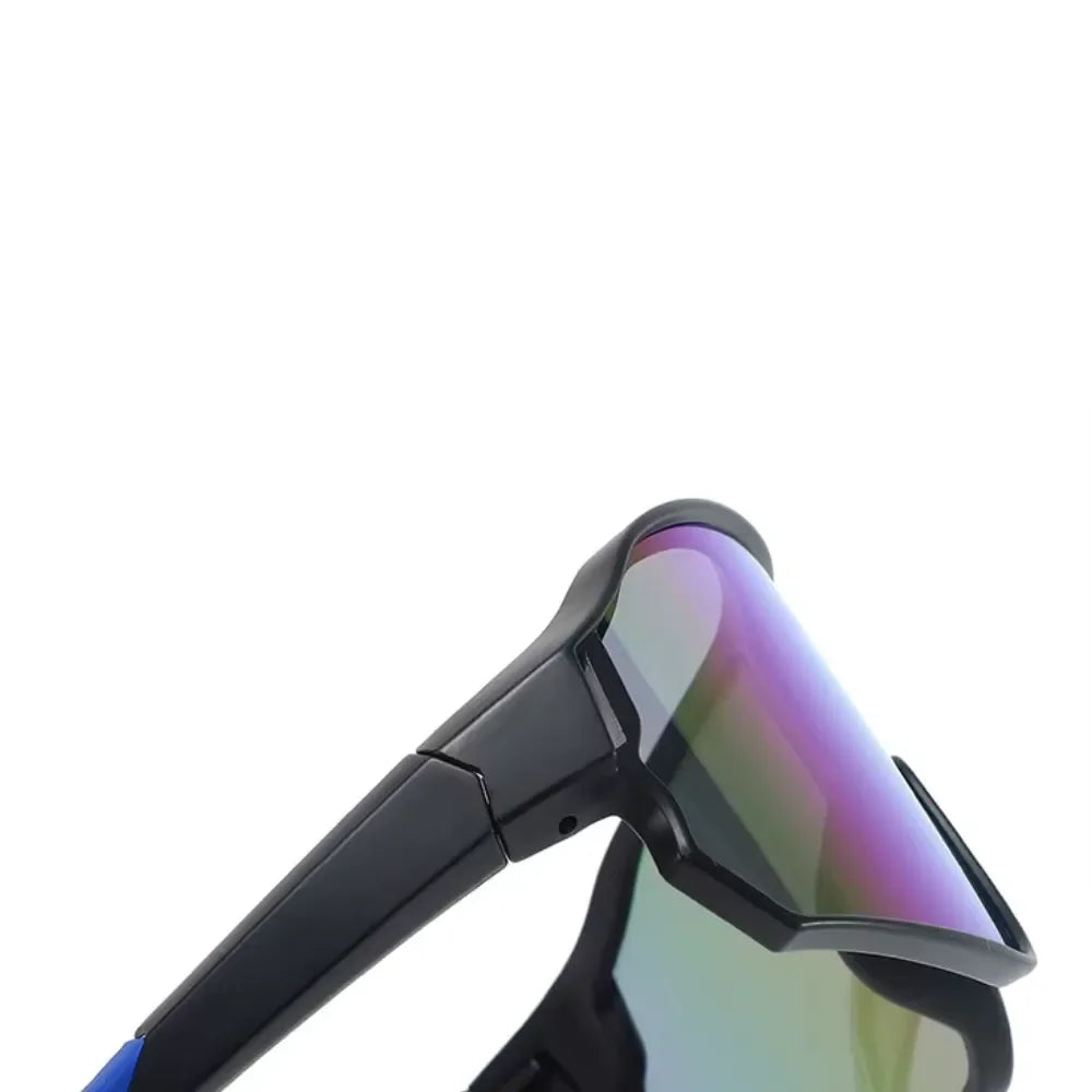 Sports sunglasses with cateye design for biking